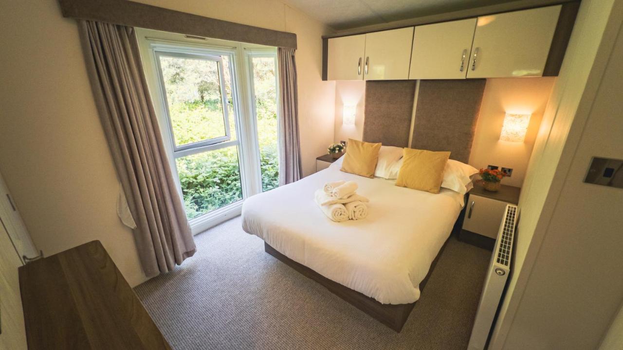 Hazel Oaks, Beautiful Lodge With Hot Tub - Sleeps 6 - Felmoor Park Morpeth Buitenkant foto